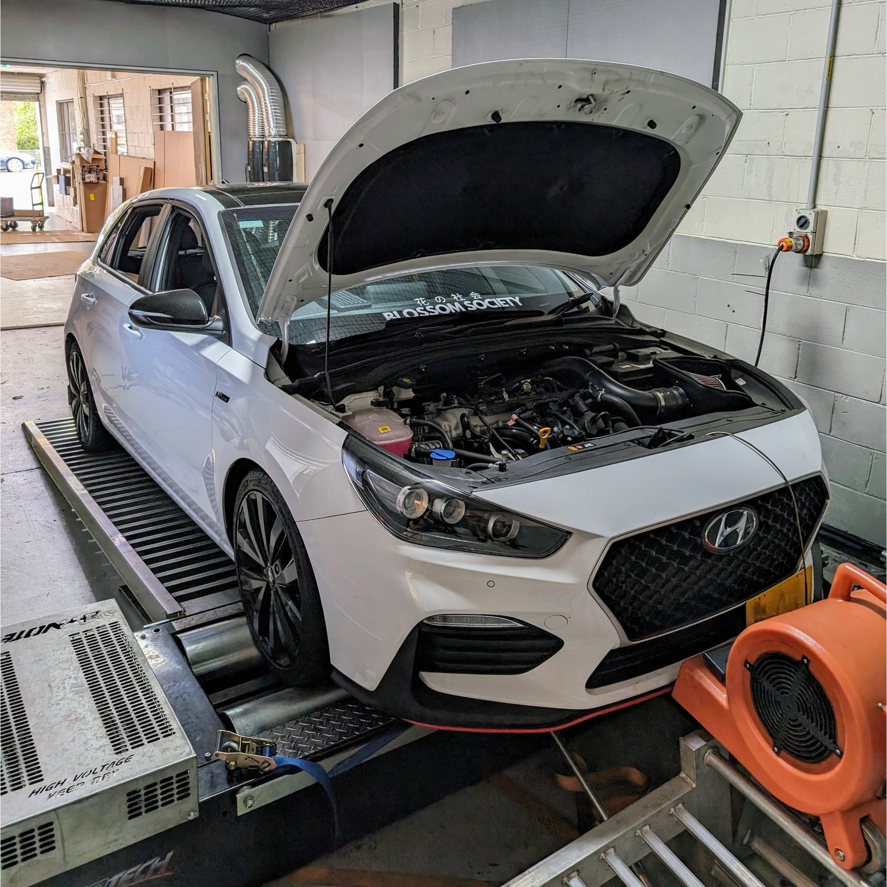 i30 (1.6T) Hatch - Stage Packages