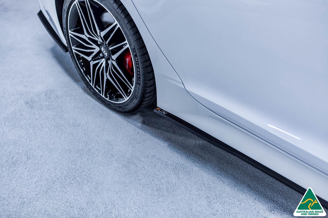 Stinger CK GT 2021-2022 Side Skirt Splitters (Pair) - Image 4 by Flow Design