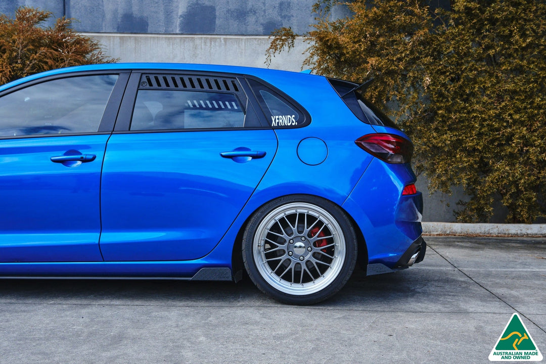 Hyundai Rear Window Vents (Pair) - Image 3 by Flow Design