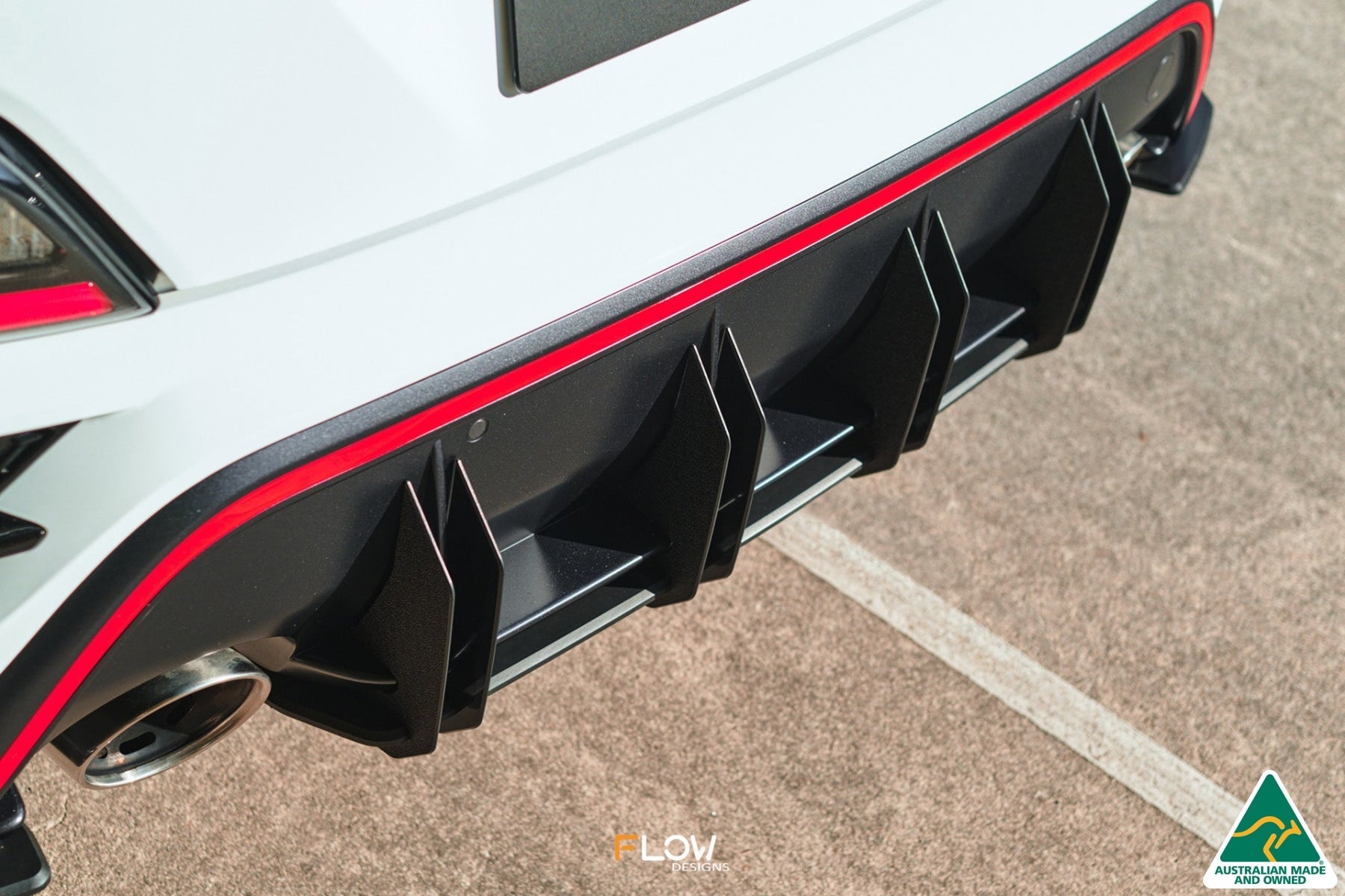 Kona N Flow-Lock Rear Diffuser (GLOSS BLACK)