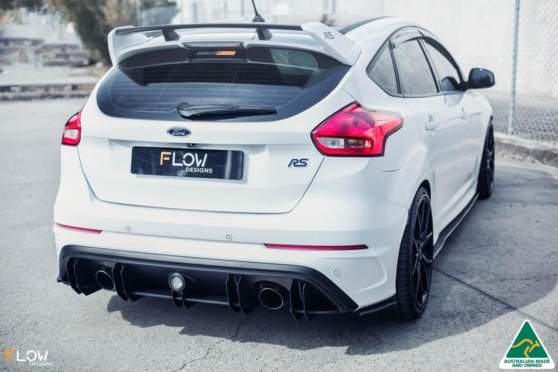 White Ford MK3 Focus RS Rear Diffuser