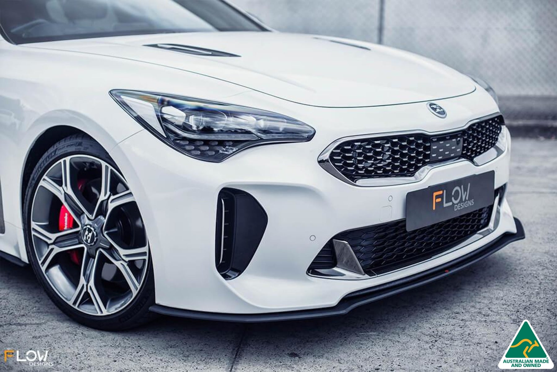 White Stinger CK GT Front Lip Splitter